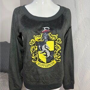 Harry Potter Hufflepuff Sweatshirt Women’s Medium Cozy Fleece Pullover
